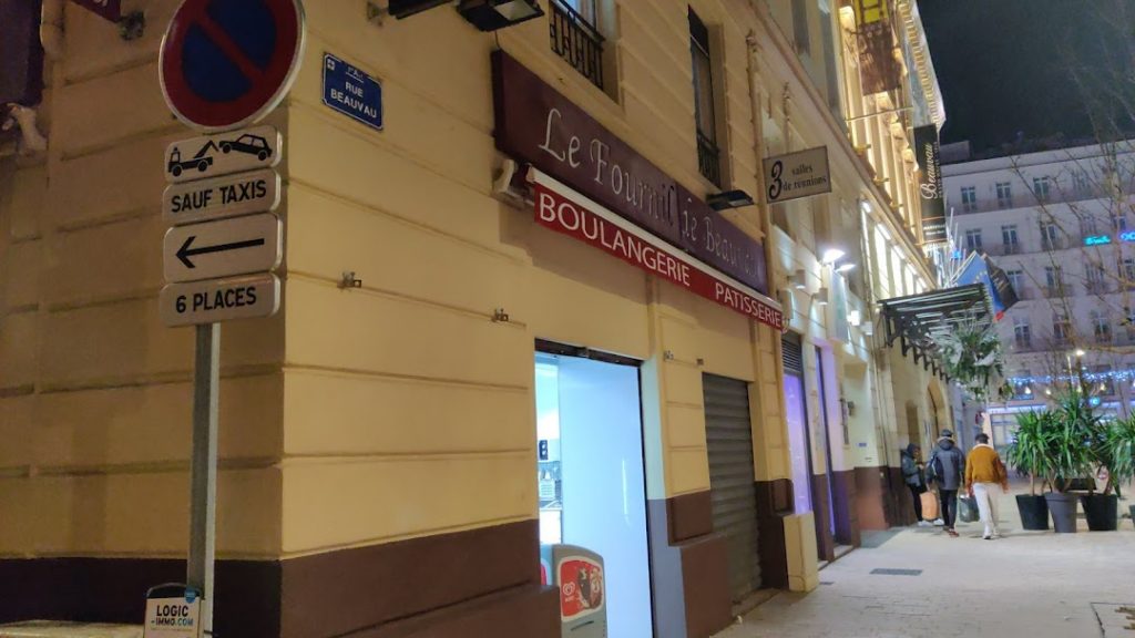 marseille-boulangerie-frais-croissant-pain-au-chocolat-